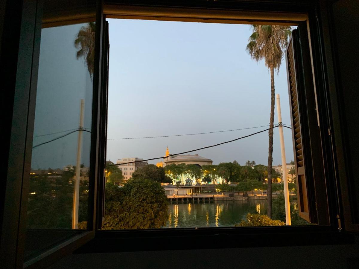 Betis Riverside Skyview By Valcambre Seville Exterior photo